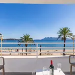 Villa Beachfront Sivella Ii By Sealand