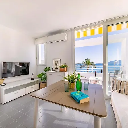 Beachfront Sivella Ii By Sealand