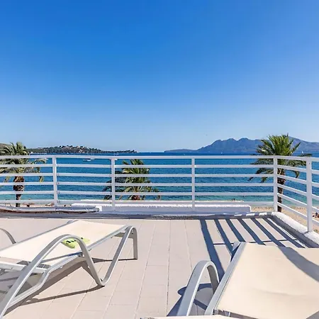 Beachfront Sivella Ii By Sealand Puerto Pollensa