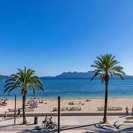 Beachfront Sivella Ii By Sealand Villa *